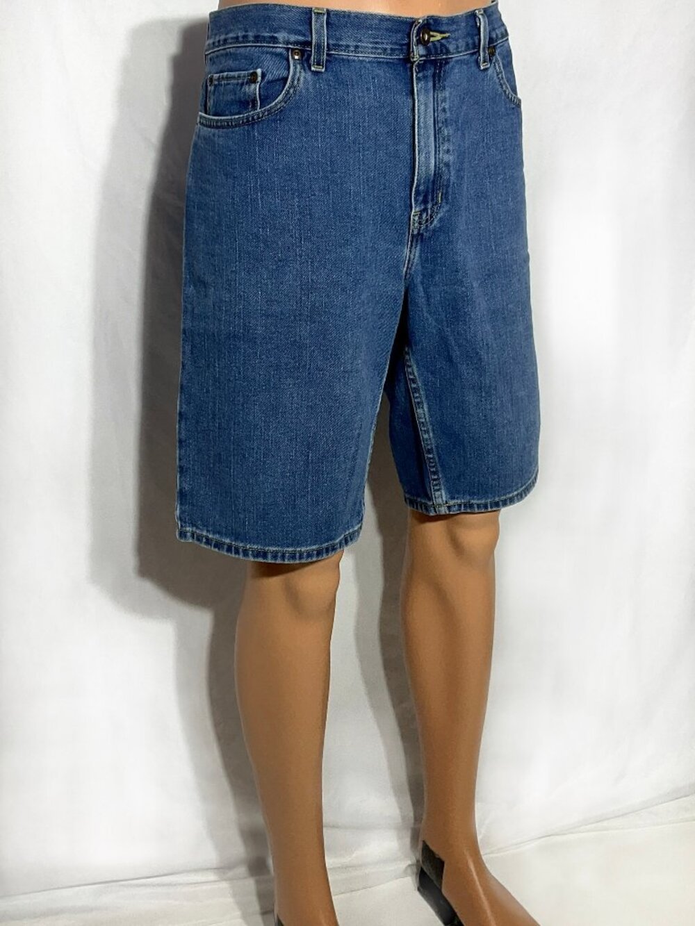 St Johns Bay Mens 34 3/$14 Jean Shorts Denim 100% Cotton